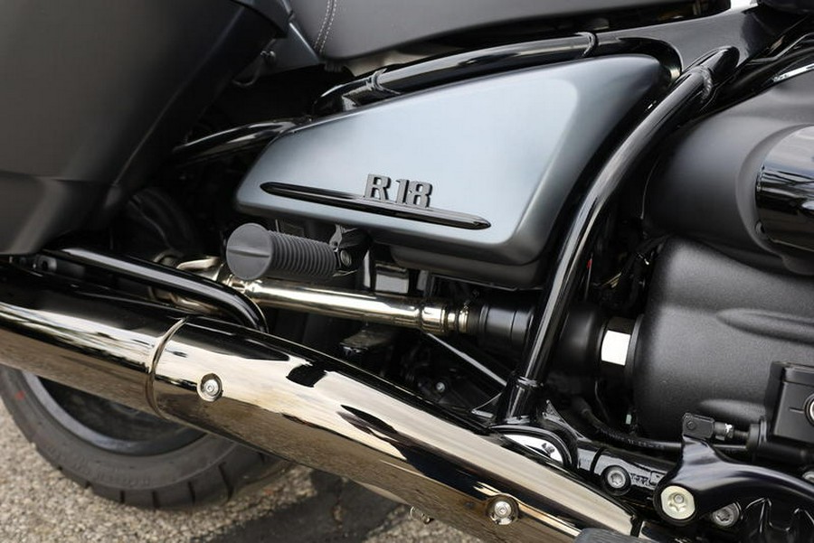 2024 BMW R 18 Roctane Mineral Gray Metallic Matte