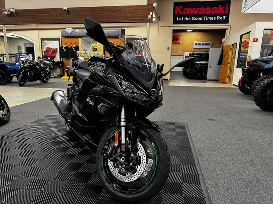2025 Kawasaki Ninja 1100SX ABS