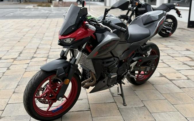 2025 Kawasaki Z500 SE ABS