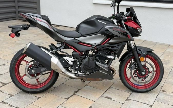 2025 Kawasaki Z500 SE ABS