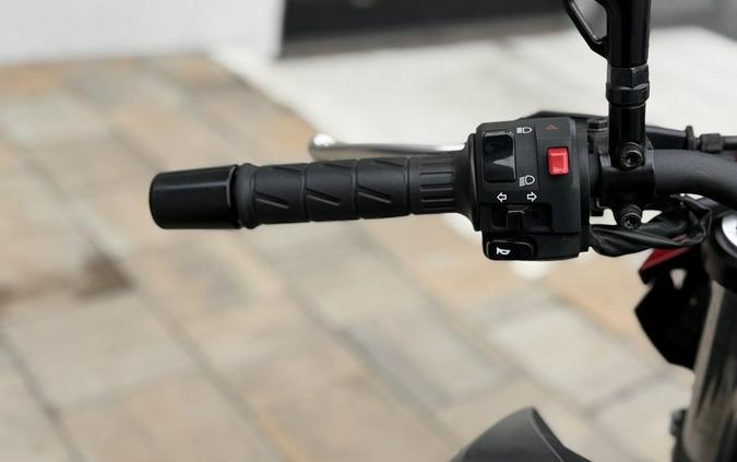 2025 Kawasaki Z500 SE ABS