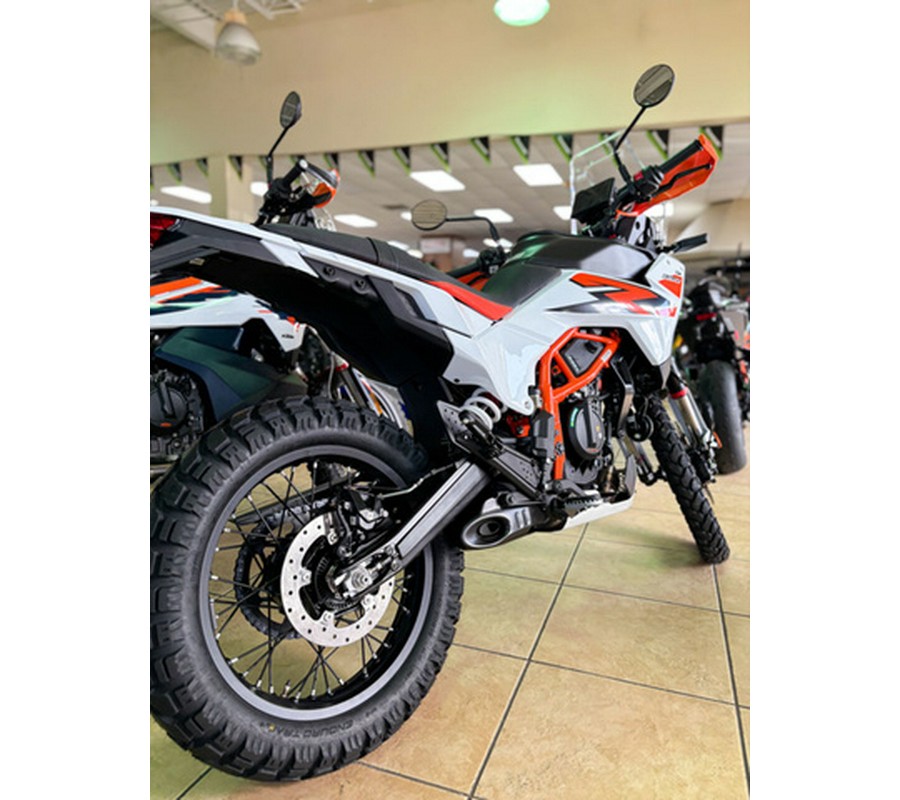 2026 KTM Adventure 390 R