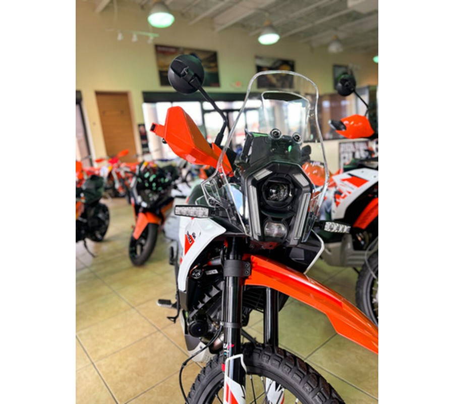 2026 KTM Adventure 390 R
