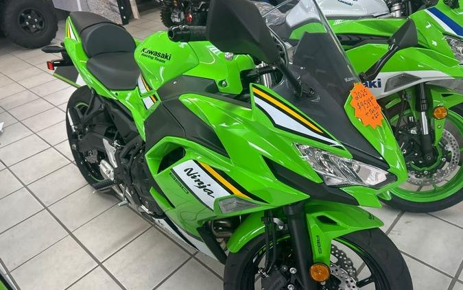 2025 Kawasaki NINJA 650 ABS LIME GREEN/EBONY/PEARL BLIZZARD WHIT