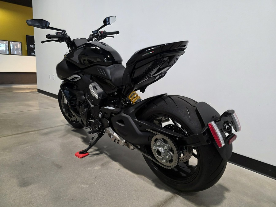 2025 Ducati Diavel V4