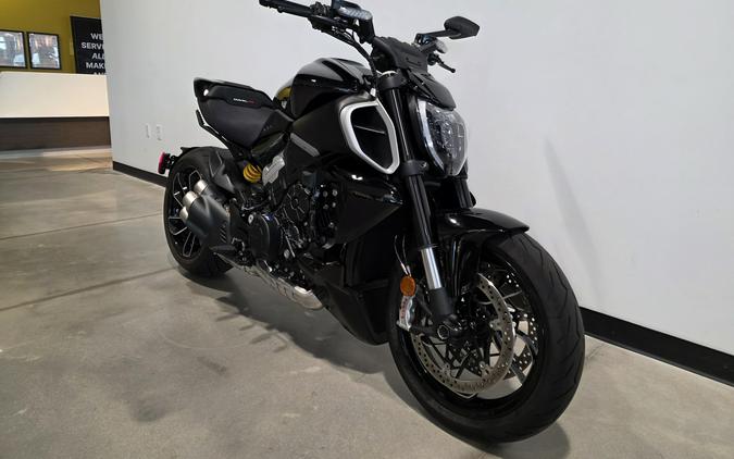 2025 Ducati Diavel V4