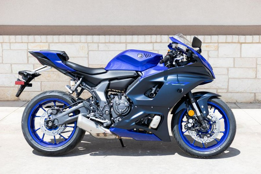 New 2024 YAMAHA YZFR7 TEAM BLUE