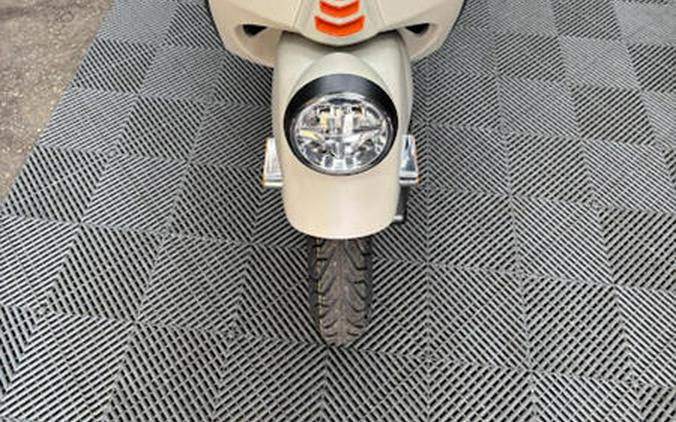2025 Vespa GTV 310