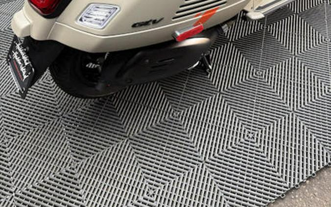 2025 Vespa GTV 310