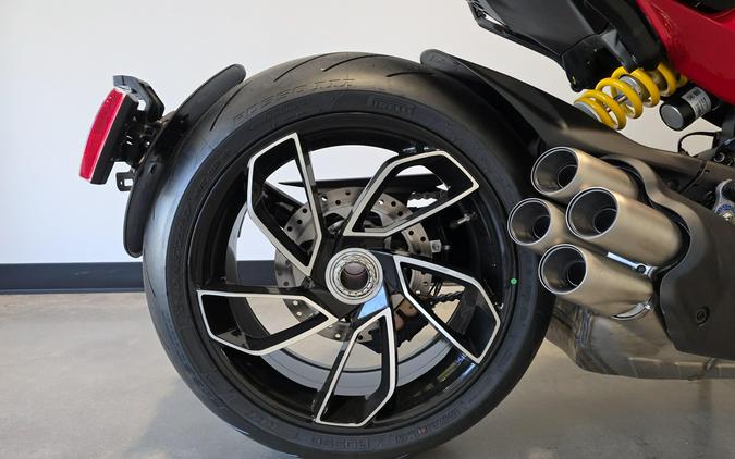 2025 Ducati Diavel V4
