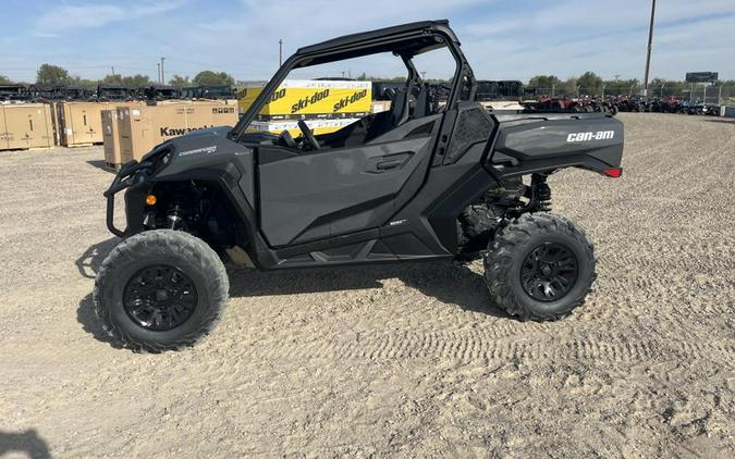 New 2027 Can-Am COMMANDER XT 1000R