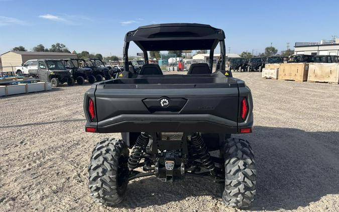 New 2027 Can-Am COMMANDER XT 1000R
