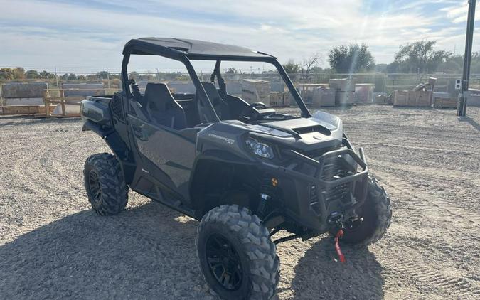 New 2027 Can-Am COMMANDER XT 1000R