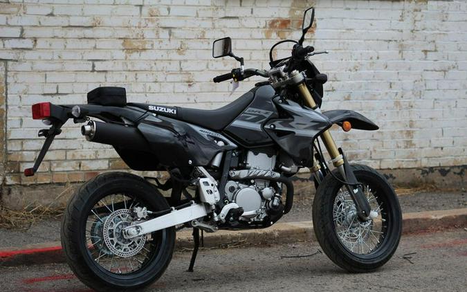 2024 Suzuki DR-Z400SM