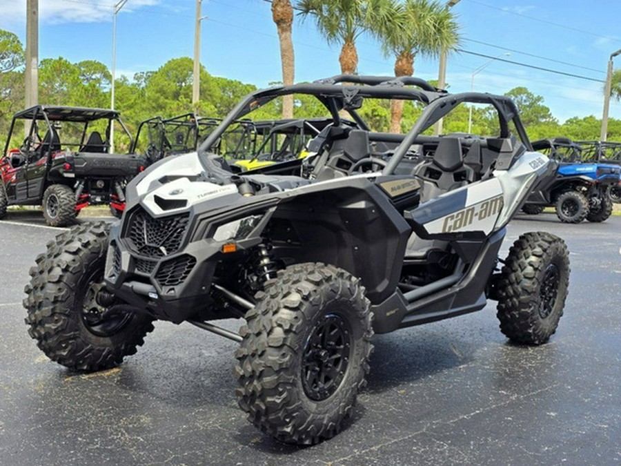 2024 Can-Am Maverick X3 DS Turbo RR Catalyst Gray