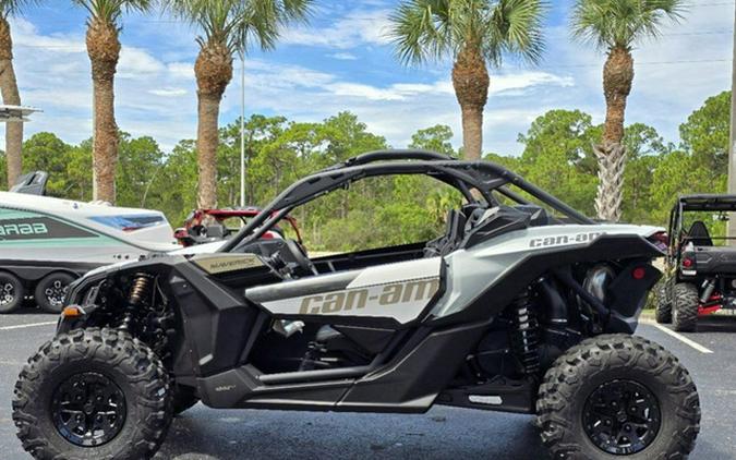 2024 Can-Am Maverick X3 DS Turbo RR Catalyst Gray