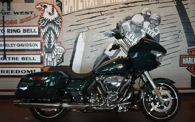 2024 Harley-Davidson Road Glide® Alpine Green