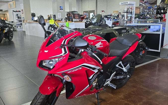 2021 Honda CBR300R ABS