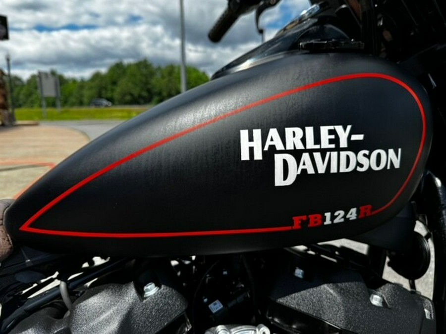 2019 Harley-Davidson Fat Bob 114 Black Denim