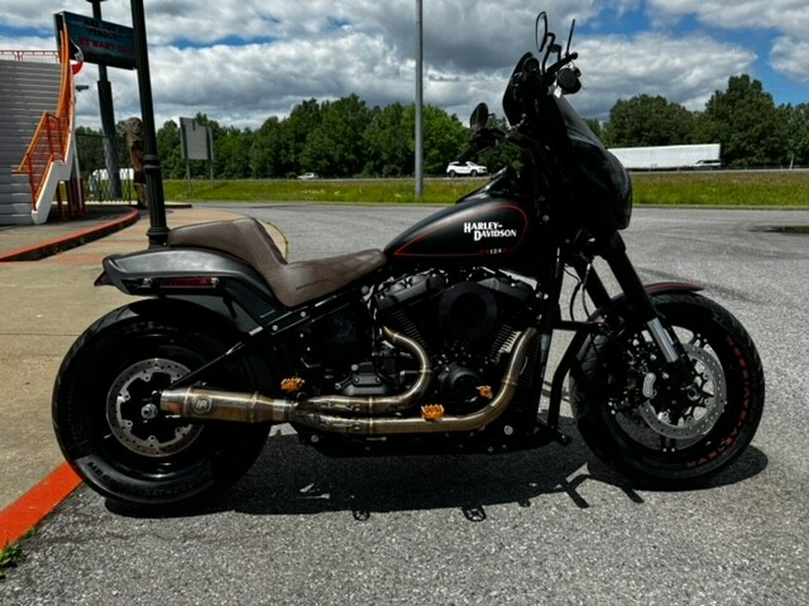 2019 Harley-Davidson Fat Bob 114 Black Denim