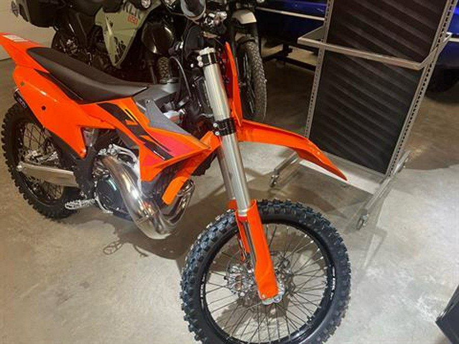 2025 KTM 250 SX