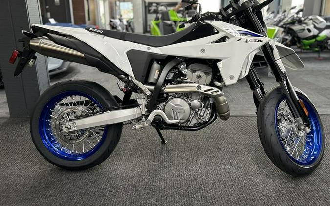 2025 Suzuki DR-Z4SM