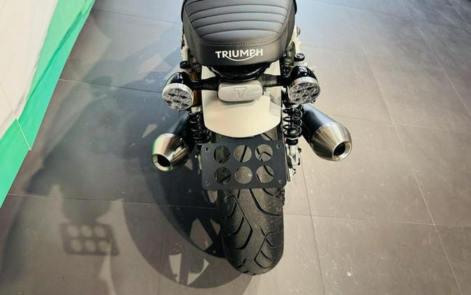 2019 Triumph Speed Twin Jet Black 1200 Jet Black