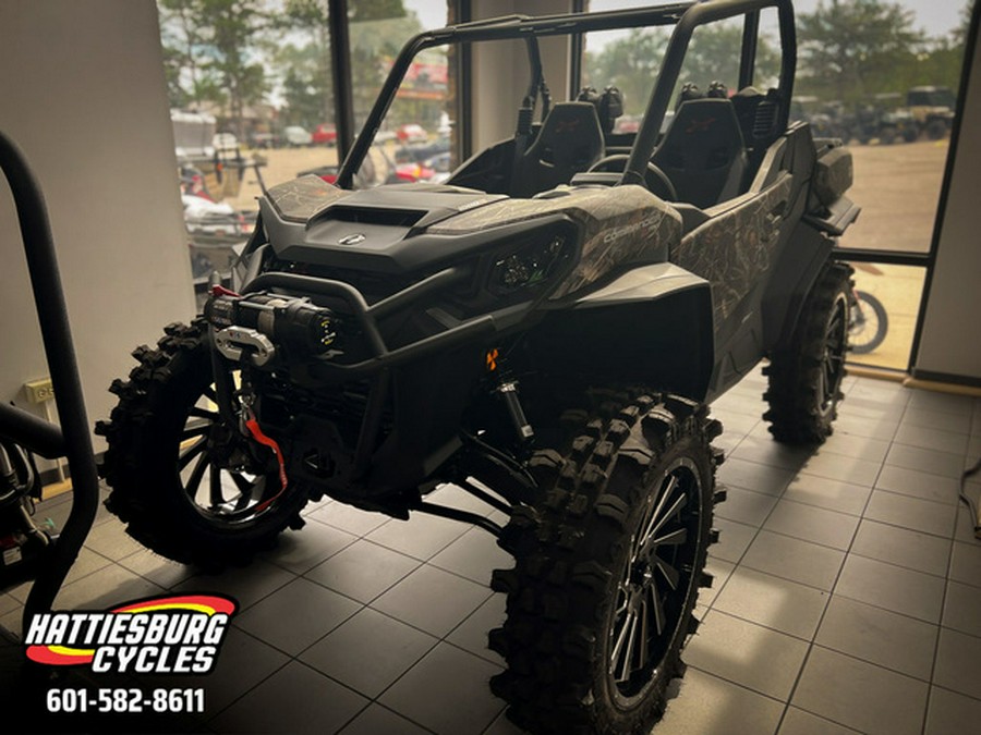 2026 Can-Am Commander X Mr 1000R Dark Wildland Camo