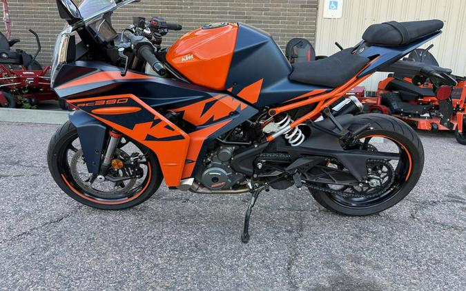 2022 KTM RC 390
