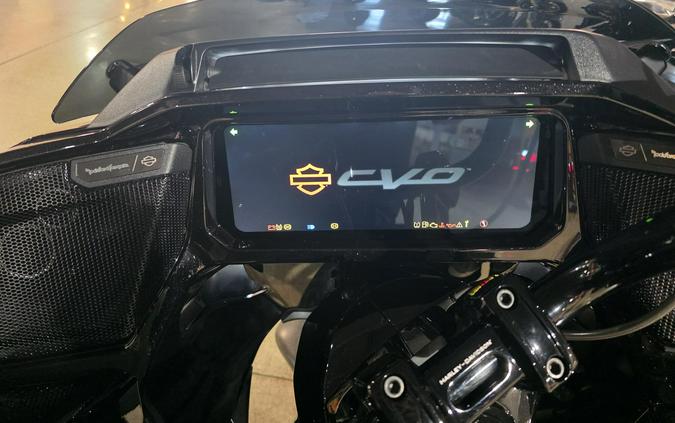 2024 Harley-Davidson CVO Road Glide ST FLTRXSTSE
