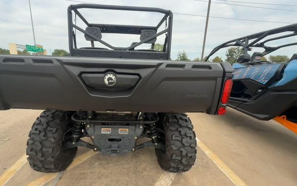 2026 Can-Am DEFENDER DPS HD7