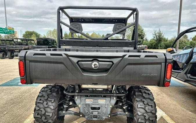 2026 Can-Am DEFENDER DPS HD7