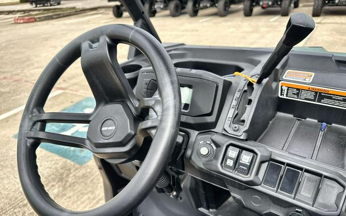 2026 Can-Am DEFENDER DPS HD7