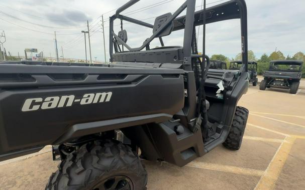 2026 Can-Am DEFENDER DPS HD7