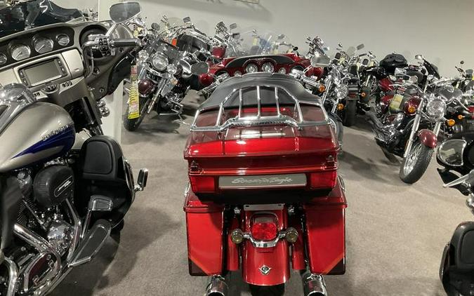 2009 Harley-Davidson® FLHTCUSE4