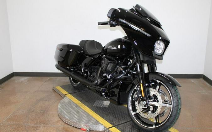 Harley-Davidson Street Glide® 2024 FLHX 84464298 VIVID BLACK