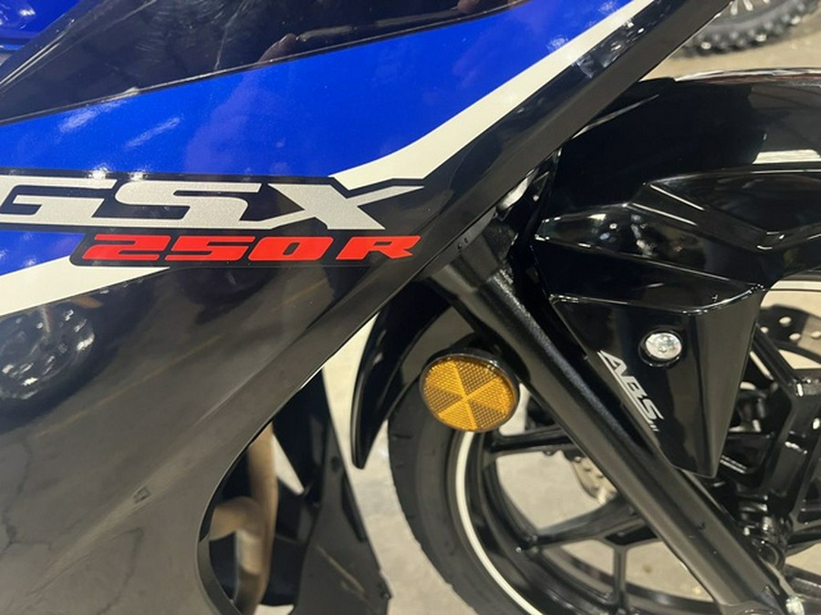 2022 Suzuki GSX 250R ABS