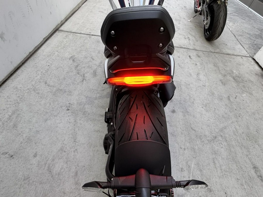 2025 Triumph Rocket 3 GT Evel Knievel Edition Chrome/Pure White