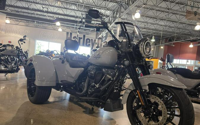 2024 Harley-Davidson Freewheeler