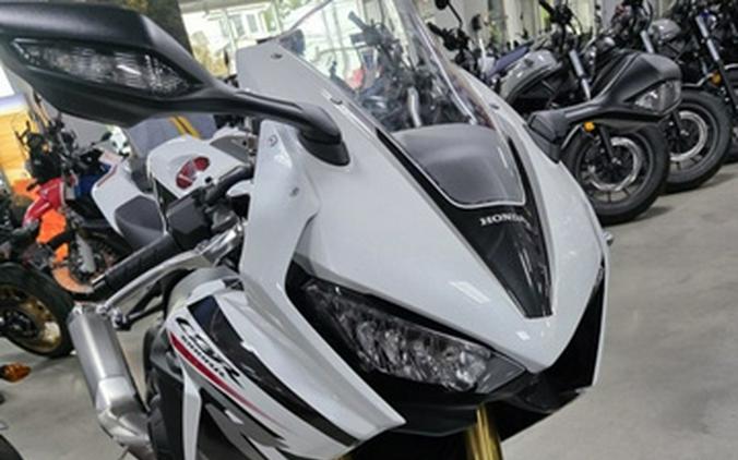 2027 Honda CBR1000RR