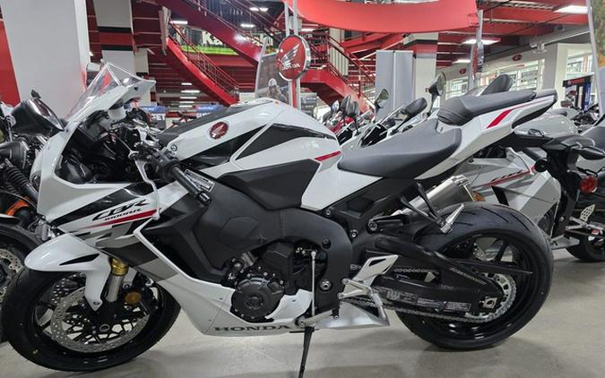2027 Honda CBR1000RR