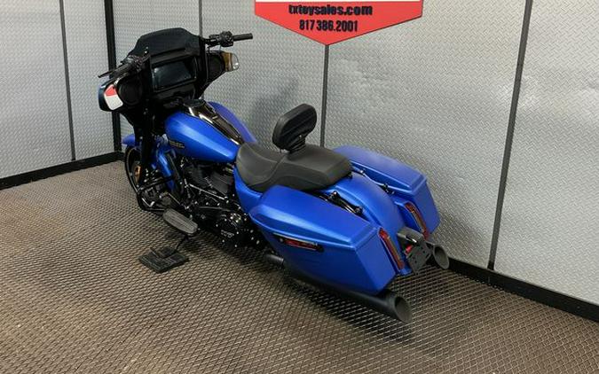 2026 Harley-Davidson Street Glide Base