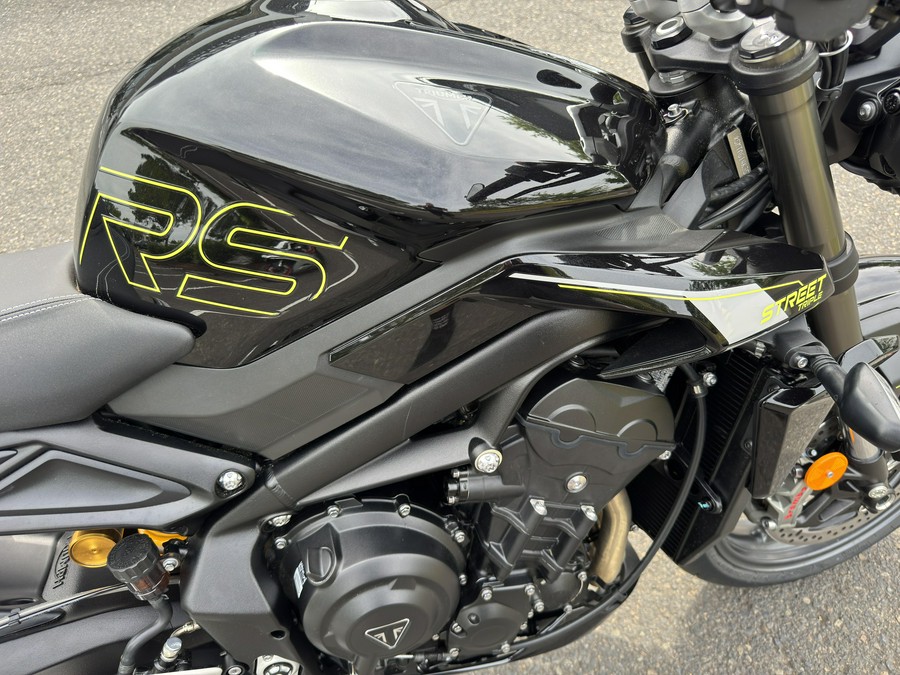 2025 Triumph Street Triple 765 RS - PHANTOM BLACK