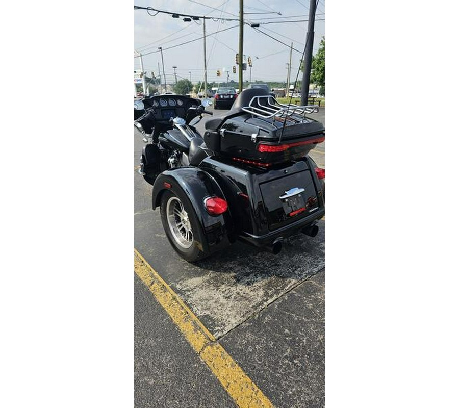 2019 Harley-Davidson® FLHTCUTG - Tri Glide® Ultra