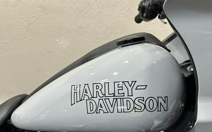 2025 Harley-Davidson® Low Rider® ST Billiard Gray