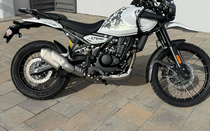2026 Royal Enfield Himalayan 450 Kamet White (Tubeless)