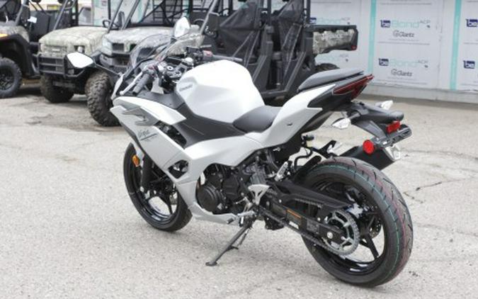 2025 Kawasaki Ninja® 500 ABS