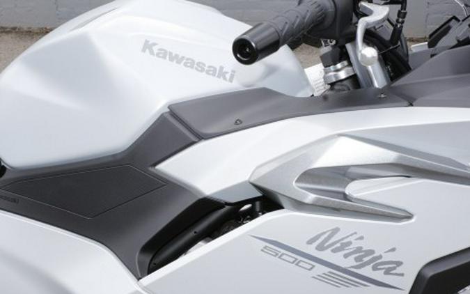 2025 Kawasaki Ninja® 500 ABS