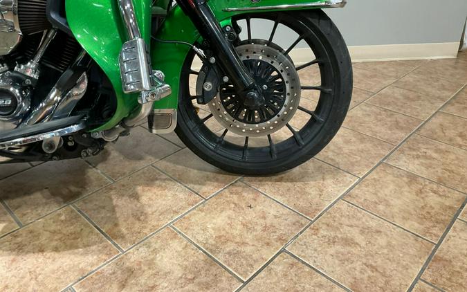 2019 Harley-Davidson Ultra Limited Custom Colour Radioactive Green FLHTK