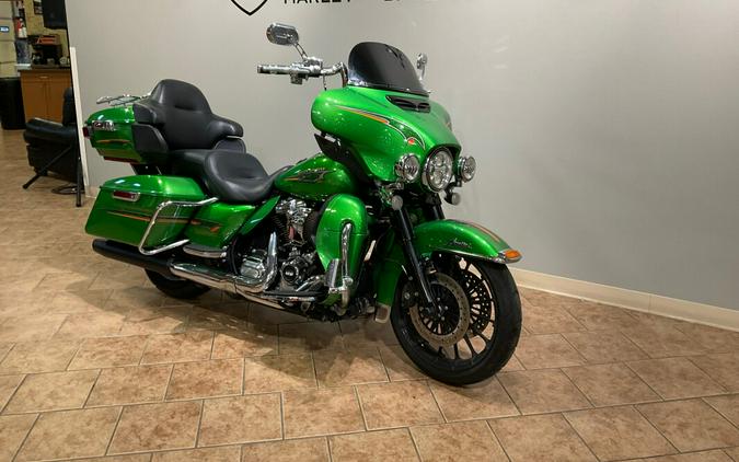 2019 Harley-Davidson Ultra Limited Custom Colour Radioactive Green FLHTK